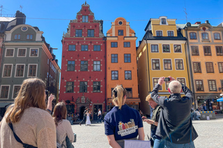 Stockholm: Guided Historic Old Town Walking Tour with Local