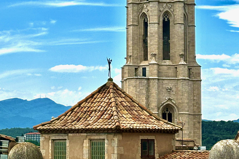 From Madrid: Check out Segovia and have a toast at a family winery From Madrid: Explore Segovia and toast at a family winery