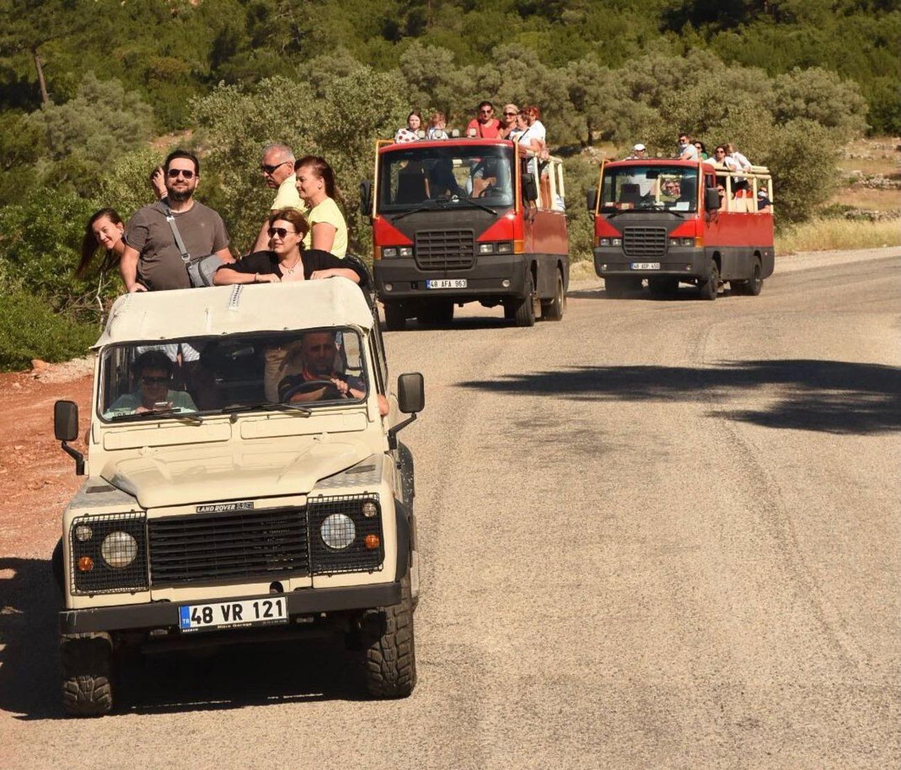 Bodrum: Ganztägige Jeep-Safari mit Mittagessen und Hoteltransfer