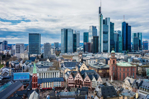 Frankfurt: Discover the heart of Frankfurt - a city tour in German