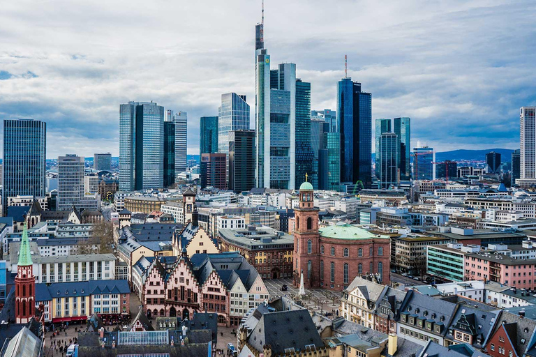 Frankfurt: Discover the heart of Frankfurt - a city tour in German