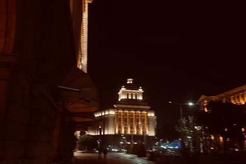 索非亚：导游陪同的夜间徒步导览索非亚：英语导游带领的夜间徒步导览