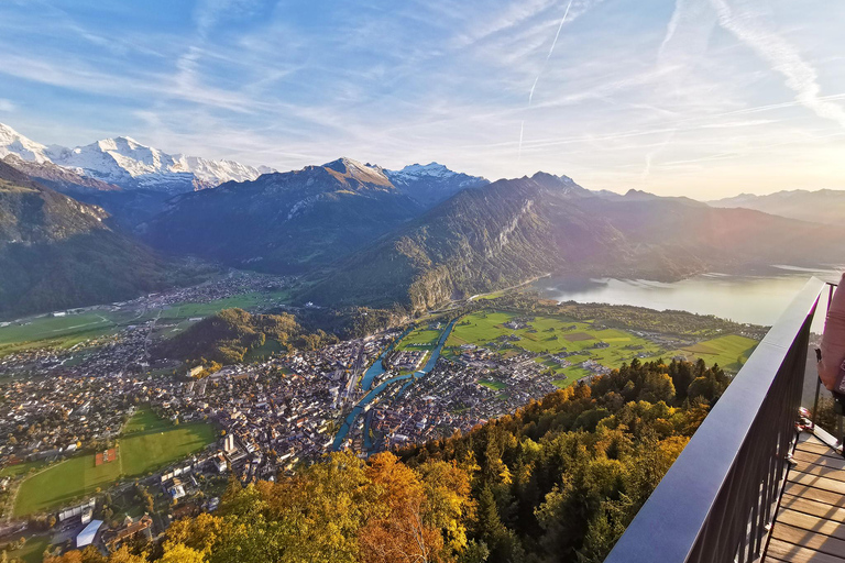 Tour particular a Interlaken a partir de ZuriqueTransporte, Guia do condutor