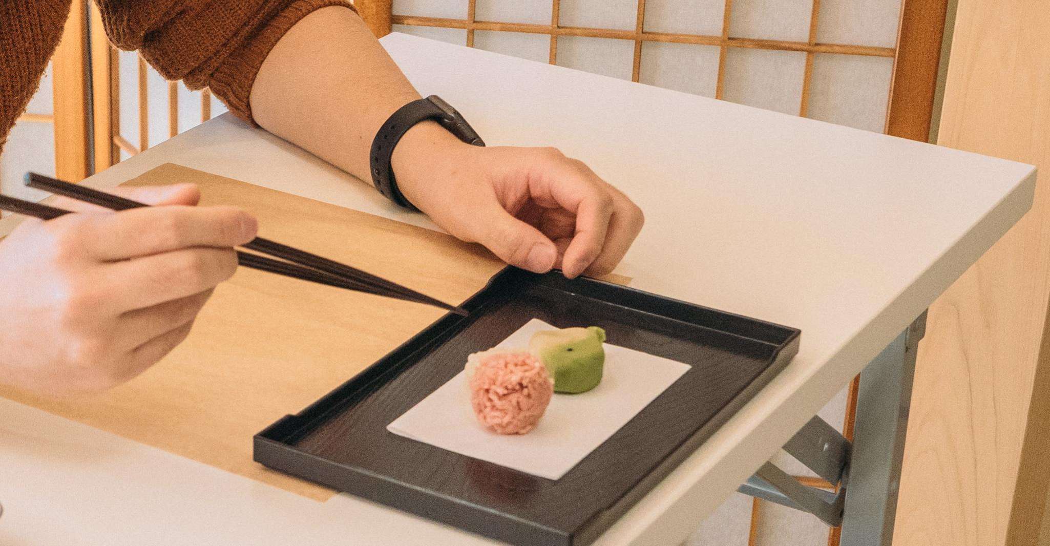 Osaka: Japanese Traditional Sweets Making and Tea Ceremony photo 5