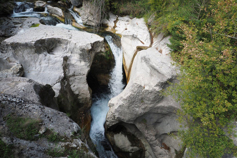 Alpes sauvages, canyon du Verdon, village de Moustiers, champs de lavande