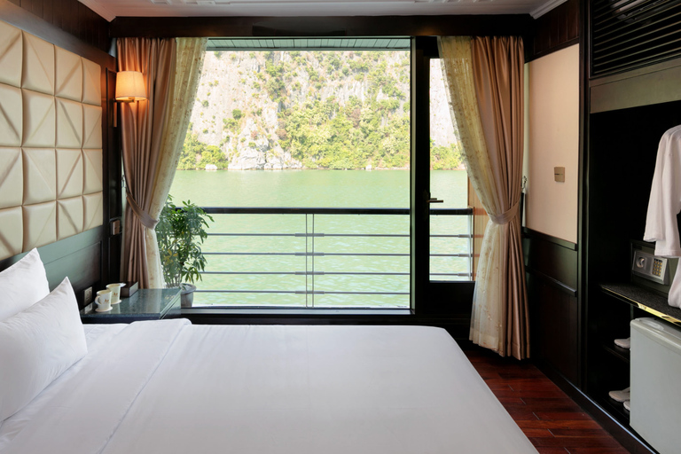 Hanoi: 4-Days UNESCO Luxury Ha Long/Lan Ha & Ninh Binh Tour 4D3N with 3-Star Overnight Cruise in Halong Bay