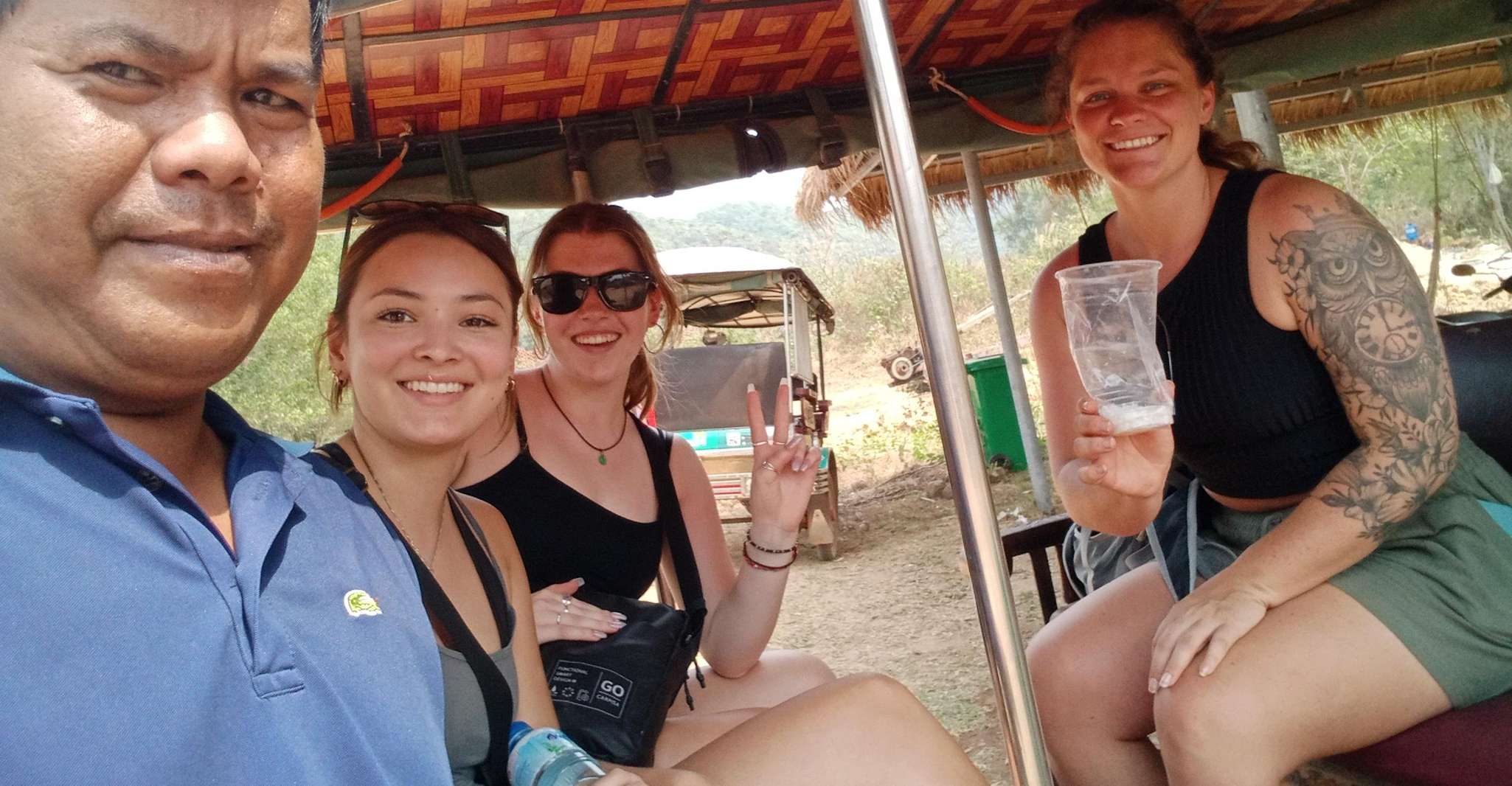 Kampot Private Tuk Tuk Country Side Tours & Kep.Mercado de cangrejo - Housity