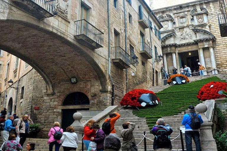 Barcelona: Day trip to Girona Flowers Festival & Besalu