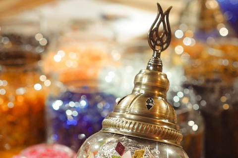 伊斯坦布尔：土耳其马赛克灯工作坊与博斯普鲁斯海峡美景伊斯坦布尔：土耳其马赛克灯具工坊（含博斯普鲁斯海峡景观）