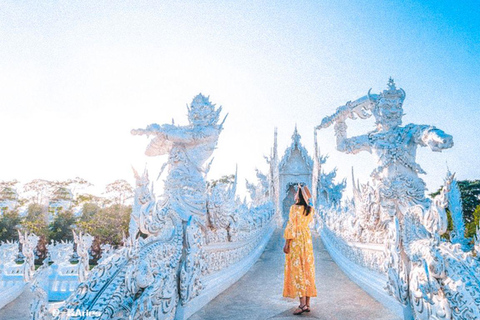 Chiang Mai: excursão ao Templo Branco, Templo Azul e Casa NegraChiang Mai: Passeio pelo Templo Branco, Templo Azul e Casa Negra