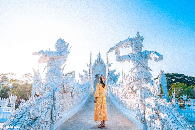 Chiang Mai: excursão ao Templo Branco, Templo Azul e Casa NegraChiang Mai: Passeio pelo Templo Branco, Templo Azul e Casa Negra