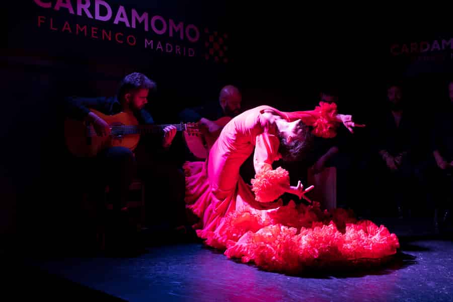 Madrid: Tablao Cardamomo Flamenco Show mit 1 Getränk inklusive. Foto: GetYourGuide Madrid: Tablao Cardamomo Flamenco Show mit 1 Getränk inklusive. Foto: GetYourGuide