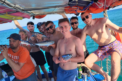 Rhodos: Vistrip, snorkelen, BBQ, &amp; Professionele Gids