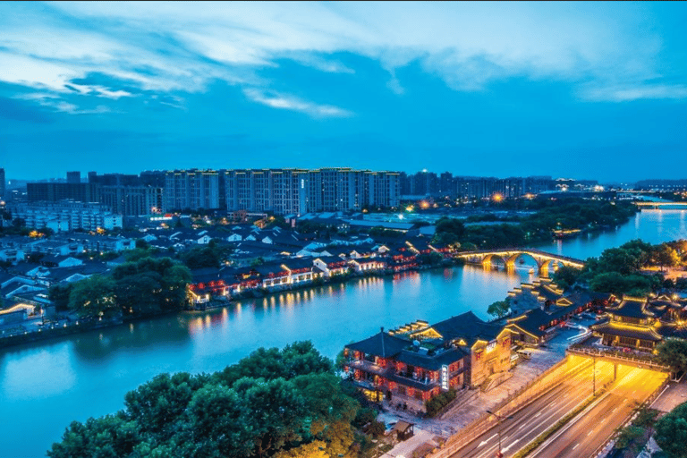 Hangzhou night tour 6 Harmonies Pagoda Qiantang river cruise