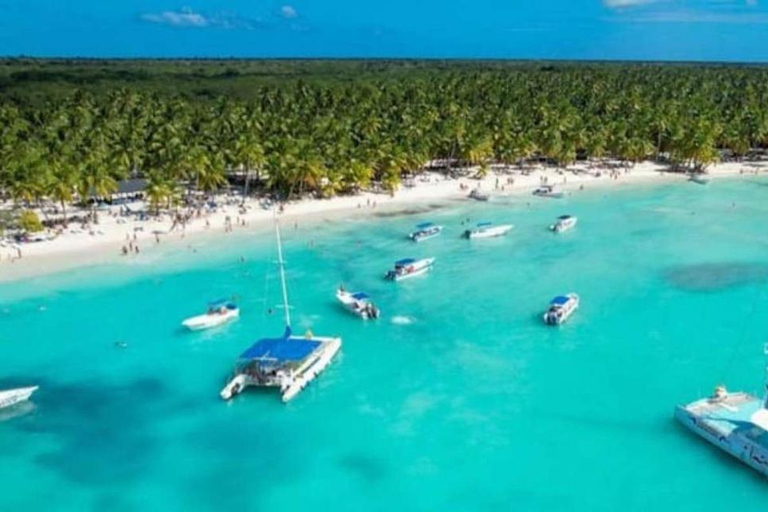 Punta Cana: Saona Island Day Trip with Buffet Lunch and … Punta Cana: Saona Island Day Trip with Buffet Lunch and …