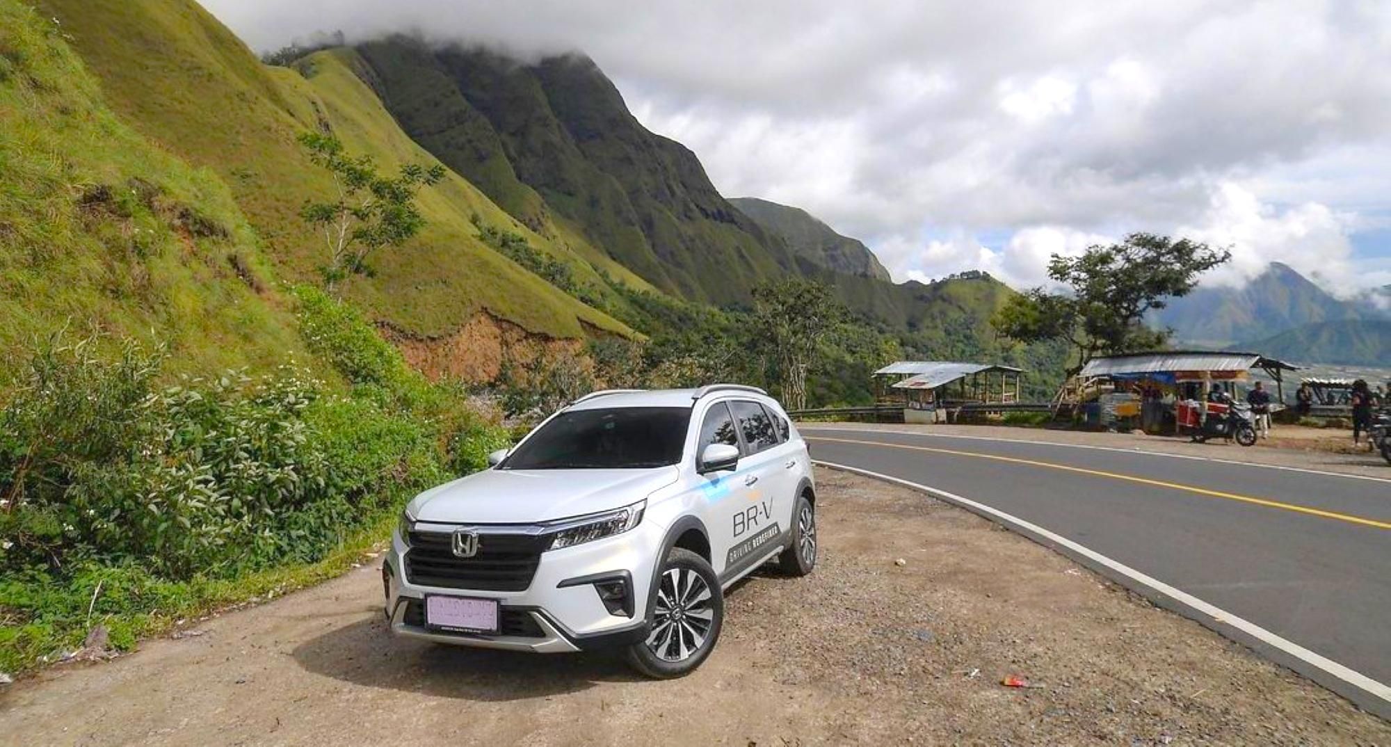 Privater Transfer vom Flughafen Lombok zum Hotel/Hafen/Stadt