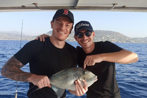 Athènes : Expérience de pêche sur un bateau avec repas de fruits de mer