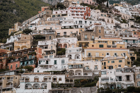 De Naples : Excursion guidée d'une journée sur la côte amalfitaine, Nerano Positano