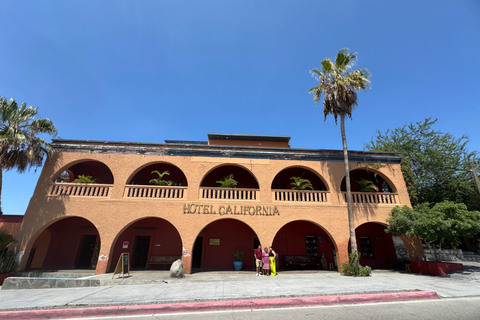 Todos Santos: Guided Hike and Sunset at Playa Cerritos Todos Santos: Guided hike and sunset at Playa Cerritos