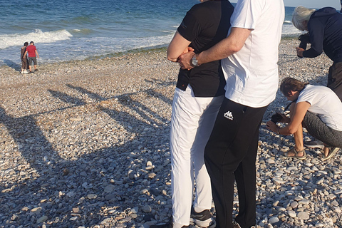 Muscat: InterContinental Beach Relax Tour with Snacks