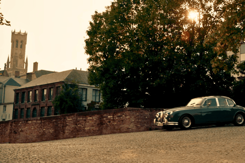 Bruges: Castle Classic Car Private Tour