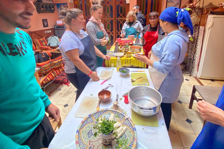 Cours de cuisine marocaine avec la chef Fatimacours de cuisine marocaine avec le chef fatima