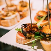 Bilbao Food Tour with Pintxos & Drinks with a Local
