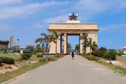 Accra: Stad Hoogtepunten, Cultuur, Geschiedenis Tour met Transfers