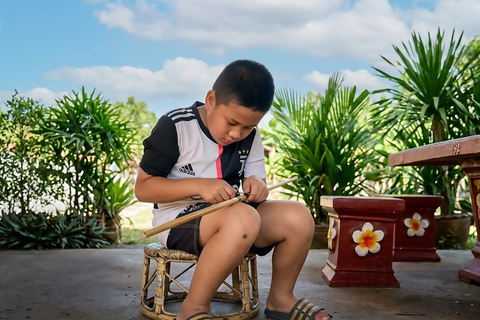Khaen Lao Class for Beginners & COPE Visitor Center Tour Khaen Lao Class for Beginners only