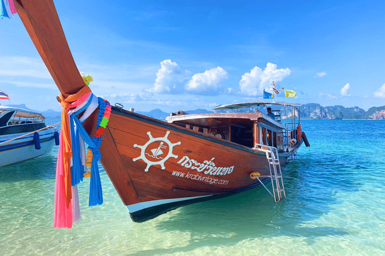 كرابي: جولة على متن قارب فاخر لمشاهدة غروب الشمس في 7 جزر مع الشواء والعوالقانضم للجولة