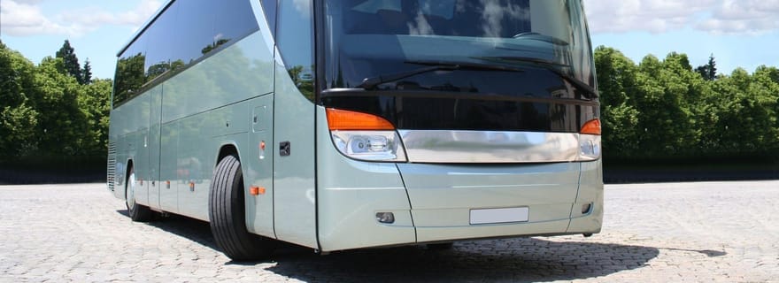 Trasferimento di andata e ritorno dall'aeroporto di Olbia al nord-est della Sardegna