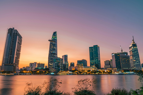 Ho Chi Minh: Cu Chi Tunnels and Saigon City Tour by Car Group Tour, Fix Time
