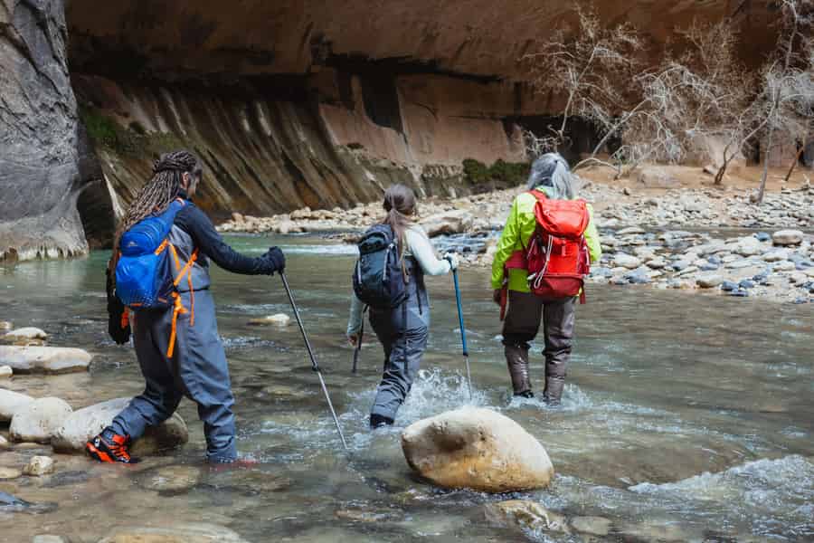 Zion National Park: Die berühmte Narrows River Trail-Wanderung. Foto: GetYourGuide