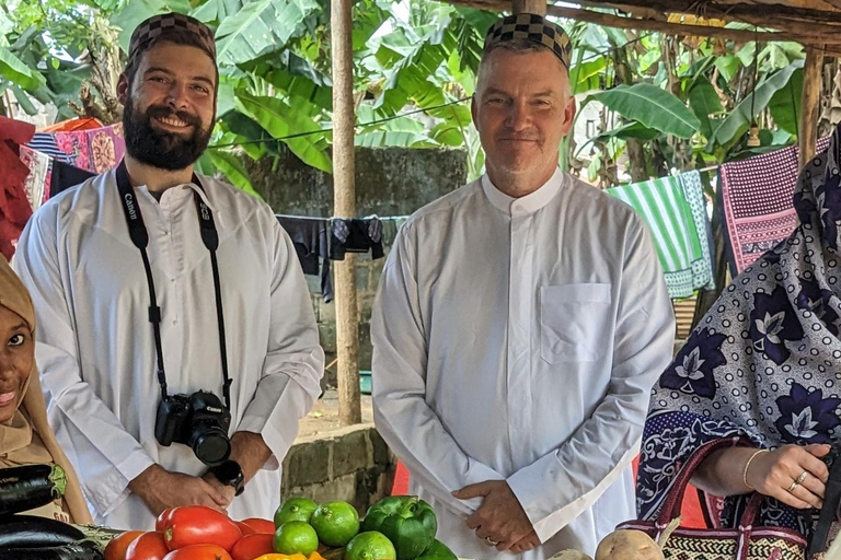 桑给巴尔：穆尤尼村之旅和姆滕德海滩放松体验私人观光（含接送服务）