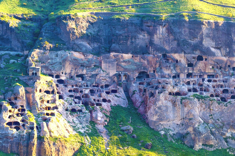 Tbilisi: 7-Day Armenia and Georgia Highlights Tour