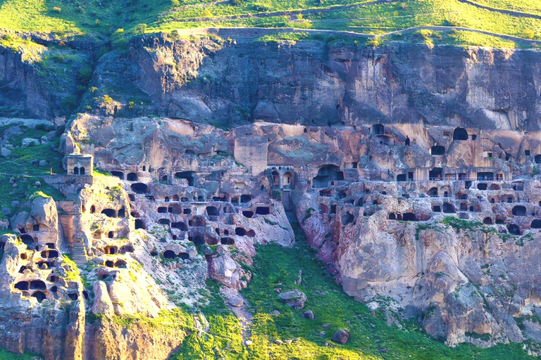 Tbilisi: 7-Day Armenia and Georgia Highlights Tour