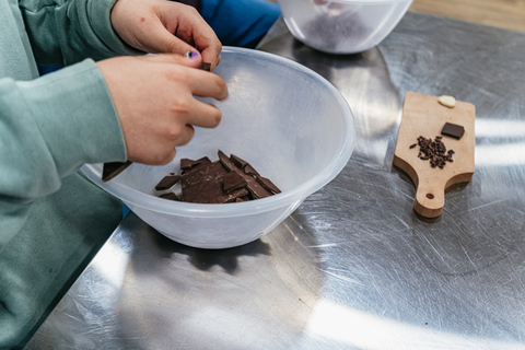 York : atelier de création de barres de chocolat à la Cocoa House