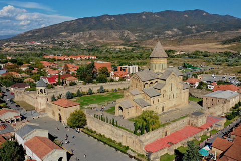 Från Tbilisi: Jvari-klostret, Uplistsikhe och Mtskheta ...