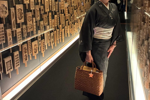 Kanazawa Wagashi Making, Kaiseki, Geisha & Samurai All Tour
