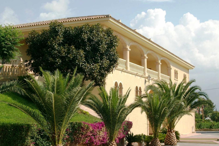 Private Tour Alicante: Wineries with Tasting and Guadalest Castle