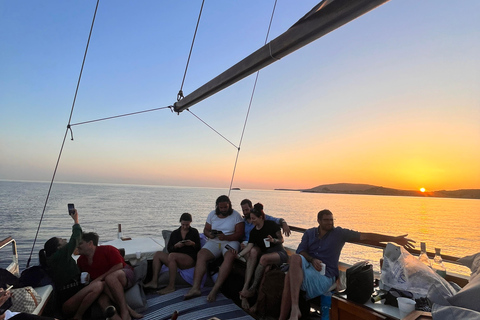 MYKONOS SOUTH OR WEST COAST EVENING SEMI PRIVATE CRUISE