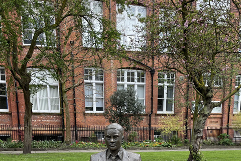 Manchester: Women & Queer History Walking Tour