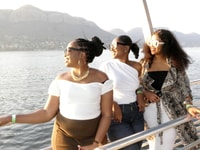 Hartbeespoort, crucero en bote con comida - Housity