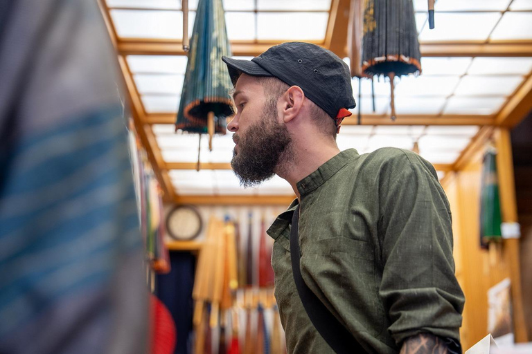 Kanazawa: Samurai and Geisha Culture Walking Tour with Lunch