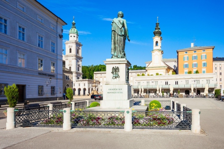 Salzburg: Prywatna wycieczka piesza z przewodnikiem Life of Mozart2-godzinna prywatna wycieczka z przewodnikiem