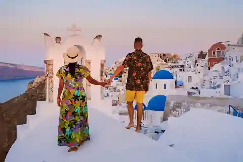 Santorini: Private Oia Village Photoshoot