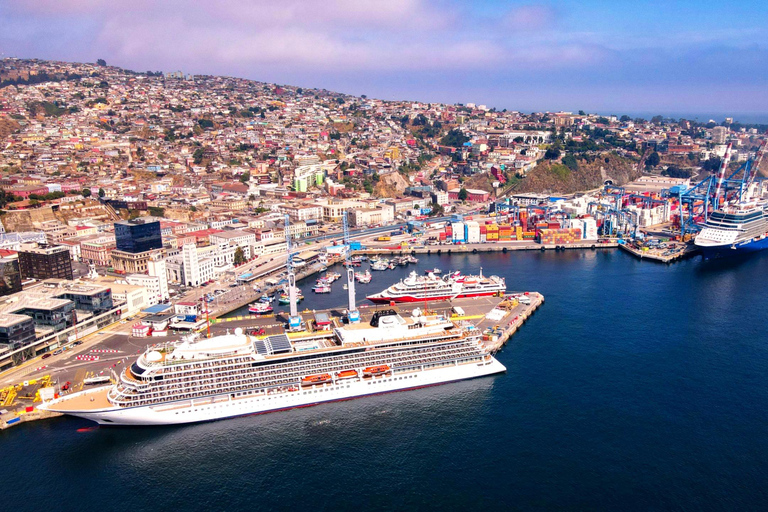 Cruise Terminal Transfer from Valparaíso &amp; Wine Tasting