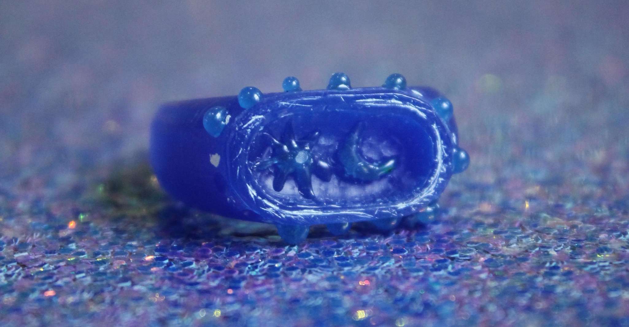 Carve a ring from Wax - Housity