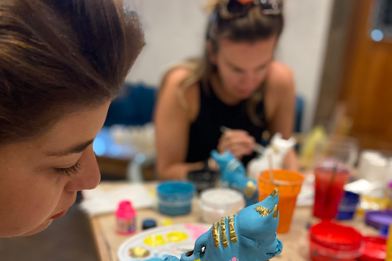 Cusco: Paint your own craft | Torito de Pucará | Andean Llama Cusco: Paint your own handicraft | Torito de Pucará | Andean llama