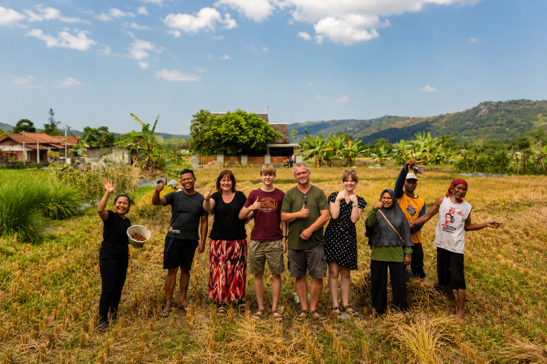 Yogyakarta: Local Market Tour & Mountain Cooking Class Hotel Pickup (Afternoon Sunset Class & Dinner)